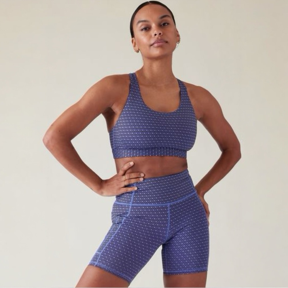 NWT Athleta Ultimate Ease Bra D/DD